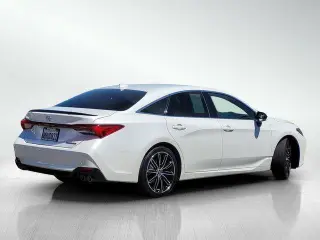 Toyota Avalon 2019 XLE 4dr Sedan