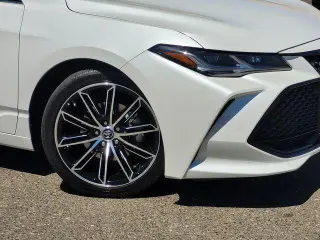 Toyota Avalon 2019 XLE 4dr Sedan