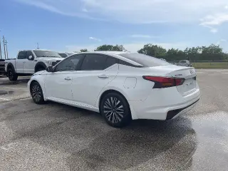 Nissan Altima 2024 2.5 SV 4dr Sedan