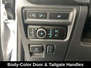 Ford F-150 2023 4x4 XL 4dr SuperCrew 5.5 ft. SB
