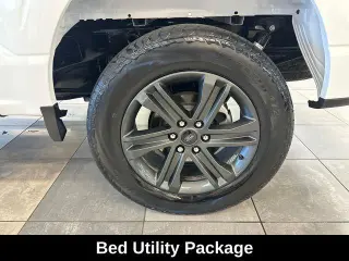 Ford F-150 2023 4x4 XL 4dr SuperCrew 5.5 ft. SB