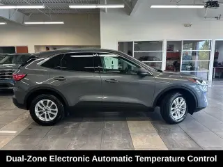 Ford Escape 2022 AWD SE 4dr SUV