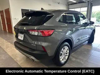 Ford Escape 2022 AWD SE 4dr SUV