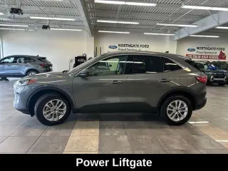 Ford Escape 2022 AWD SE 4dr SUV