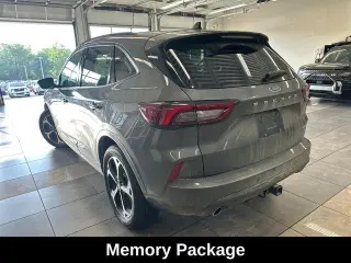 Ford Escape 2023 AWD ST-Line Select 4dr SUV