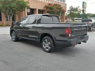 Honda Ridgeline 2025 AWD TrailSport 4dr Crew Cab 5.3 ft. SB