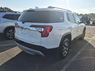 GMC Acadia 2023 4x4 SLT 4dr SUV