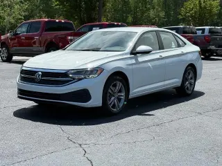 Volkswagen Jetta 2023 SE 4dr Sedan