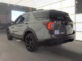 Ford Explorer 2023 AWD ST 4dr SUV