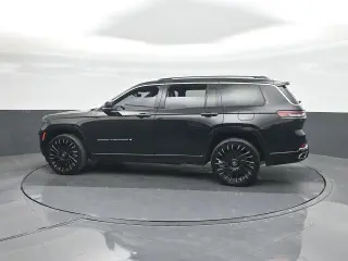 Jeep Grand Cherokee L 2023 4x2 Overland 4dr SUV