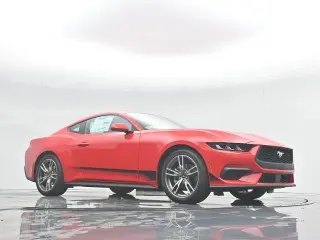 Ford Mustang 2024 EcoBoost 2dr Fastback