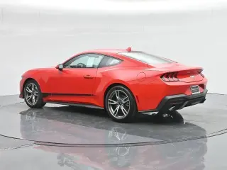 Ford Mustang 2024 EcoBoost 2dr Fastback
