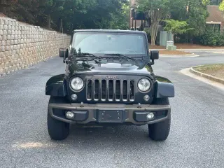 Jeep Wrangler Unlimited 2017 4x4 Sahara 4dr SUV