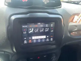 Jeep Renegade 2018 Latitude 4dr SUV