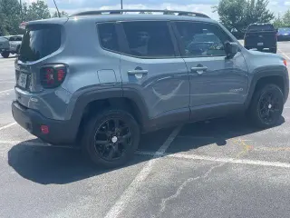 Jeep Renegade 2018 Latitude 4dr SUV