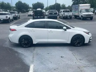 Toyota Corolla 2024 SE 4dr Sedan