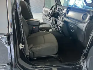 Jeep Wrangler Unlimited 2020 4x4 Willys Sport 4dr SUV