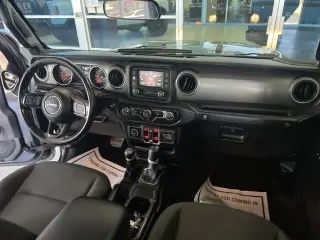 Jeep Wrangler Unlimited 2020 4x4 Willys Sport 4dr SUV