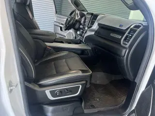 Ram 1500 2023 4x4 Laramie 4dr Crew Cab 5.6 ft. SB Pickup