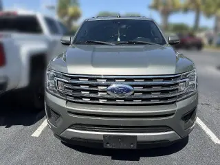Ford Expedition 2019 4x2 XLT 4dr SUV