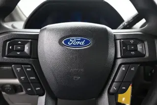 Ford F-250 Super Duty 2019 4x2 XL 2dr Regular Cab 8 ft. LB Pickup
