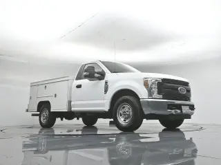 Ford F-250 Super Duty 2019 4x2 XL 2dr Regular Cab 8 ft. LB Pickup