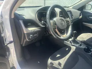 Jeep Cherokee 2017 Latitude 4dr SUV