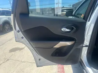 Jeep Cherokee 2017 Latitude 4dr SUV