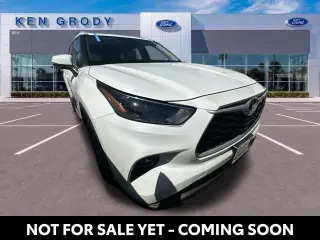 Toyota Highlander 2023 LE 4dr SUV