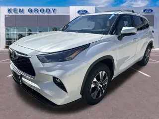 Toyota Highlander 2023 LE 4dr SUV