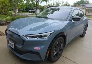 Ford Mustang Mach-E 2023 AWD Premium 4dr SUV