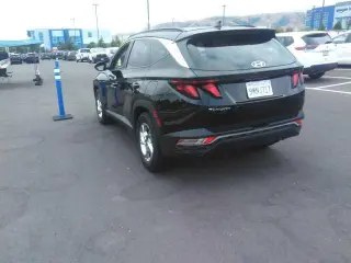 Hyundai TUCSON 2024 SEL 4dr SUV (midyear release)