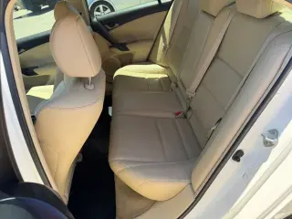 Acura TSX 2010 4dr Sedan 5A w/Technology Package