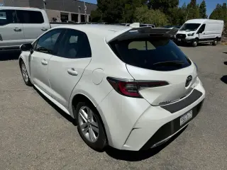Toyota Corolla Hatchback 2019 SE 4dr Hatchback 6M