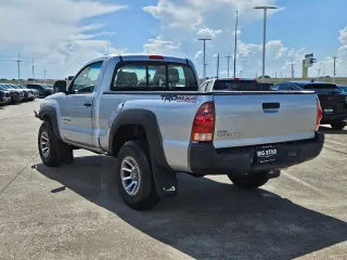 Toyota Tacoma 2006 2dr Regular Cab 4WD SB
