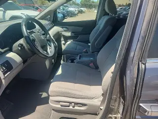 Honda Odyssey 2016 EX 4dr Mini-Van