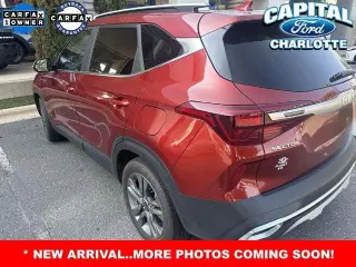 Kia Seltos 2023 S 4dr SUV