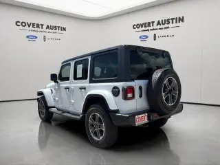 Jeep Wrangler 2023 4x4 Sahara 4dr SUV