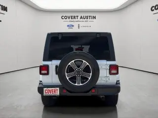 Jeep Wrangler 2023 4x4 Sahara 4dr SUV