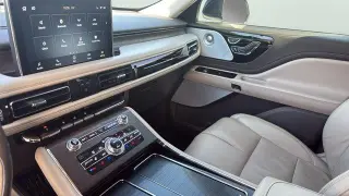 Lincoln Aviator 2020 AWD Grand Touring 4dr SUV