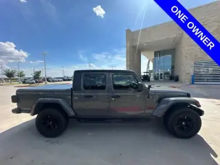 Jeep Gladiator 2021 4x4 Sport 4dr Crew Cab 5.0 ft. SB