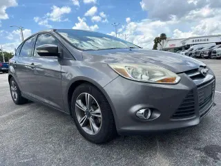 Ford Focus 2014 SE 4dr Hatchback