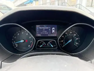 Ford Focus 2014 SE 4dr Hatchback