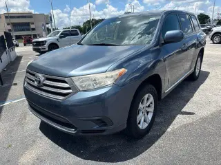 Toyota Highlander 2011 SE 4dr SUV (2.7L I4)