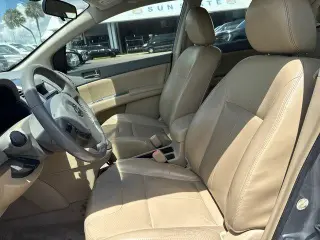 Nissan Sentra 2007 2.0 4dr Sedan (2L I4 6M)