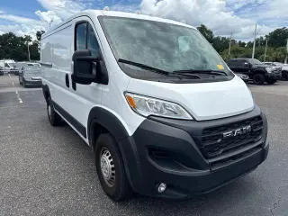 Ram ProMaster 2025 Tradesman 2500 136 WB 3dr Low Roof Cargo Van w/ Passenger Seat