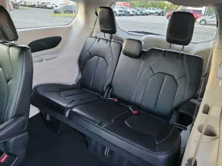 Chrysler Pacifica 2024 Touring L 4dr Mini-Van