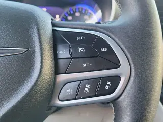 Chrysler Pacifica 2024 Touring L 4dr Mini-Van
