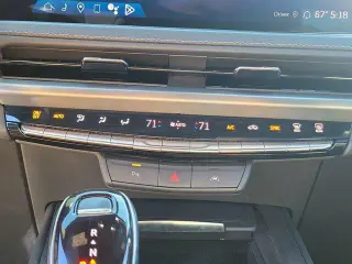 Cadillac XT4 2024 4x4 Premium Luxury 4dr Crossover