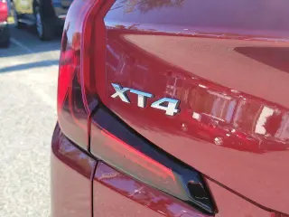 Cadillac XT4 2024 4x4 Premium Luxury 4dr Crossover
